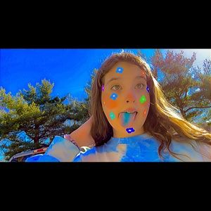 Meet your Posher, Emma